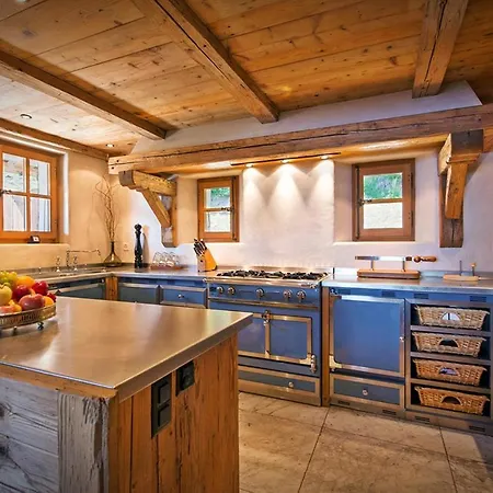 Chalet Luxurious In - Your Perfect Mountain Retreat Megeve
